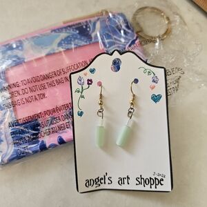 Lilly Pulitzer Card Carry, Bonus Mint Green Dangle Earrings